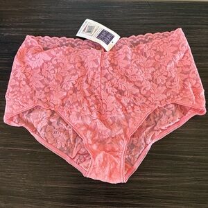 Hanky Panky Floral Lace High-Waist Panties in Pink